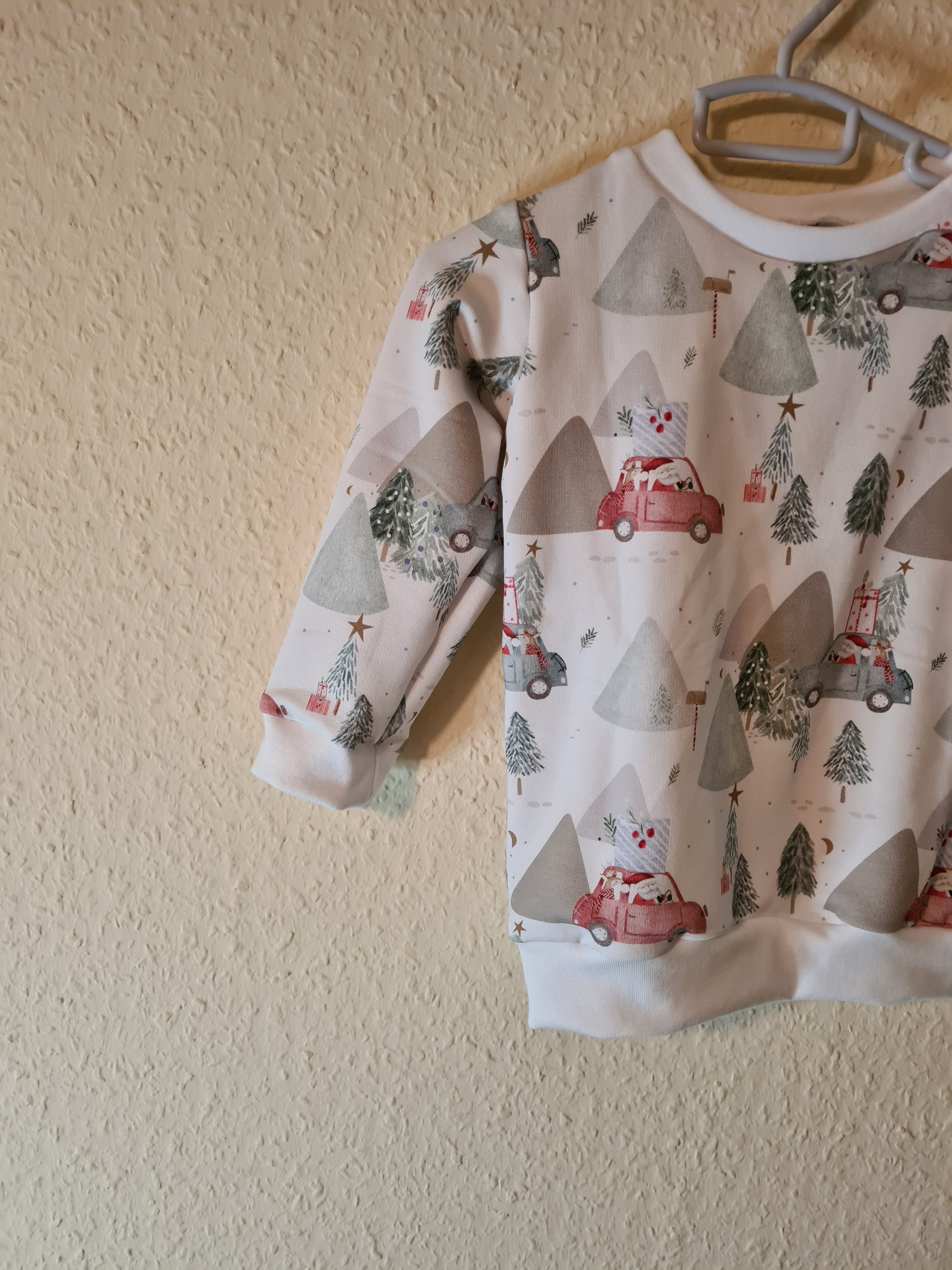 Oversize Pullover "Weihnachtsauto"