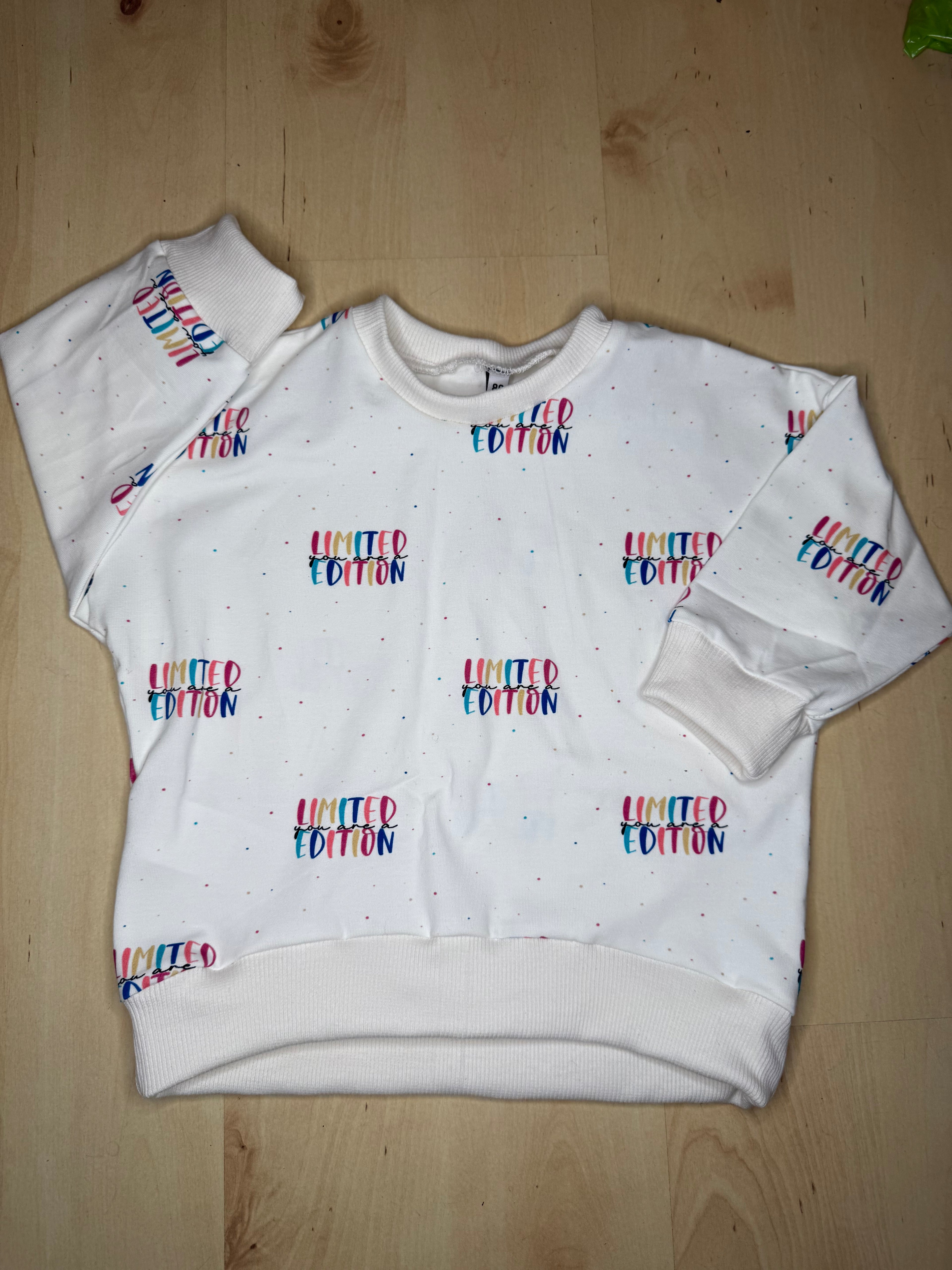 Oversize Sweater "Limited Edition"