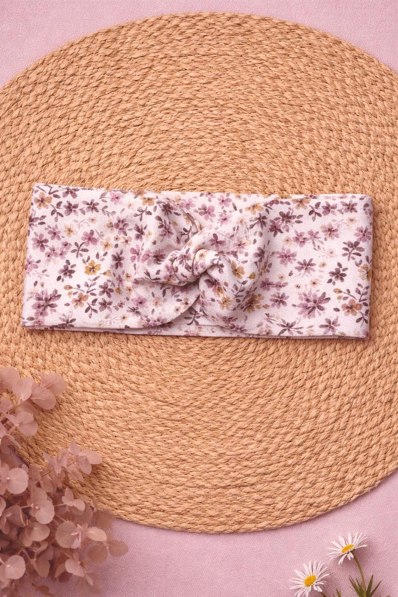 Bandeau de tête à fleurs éparses
