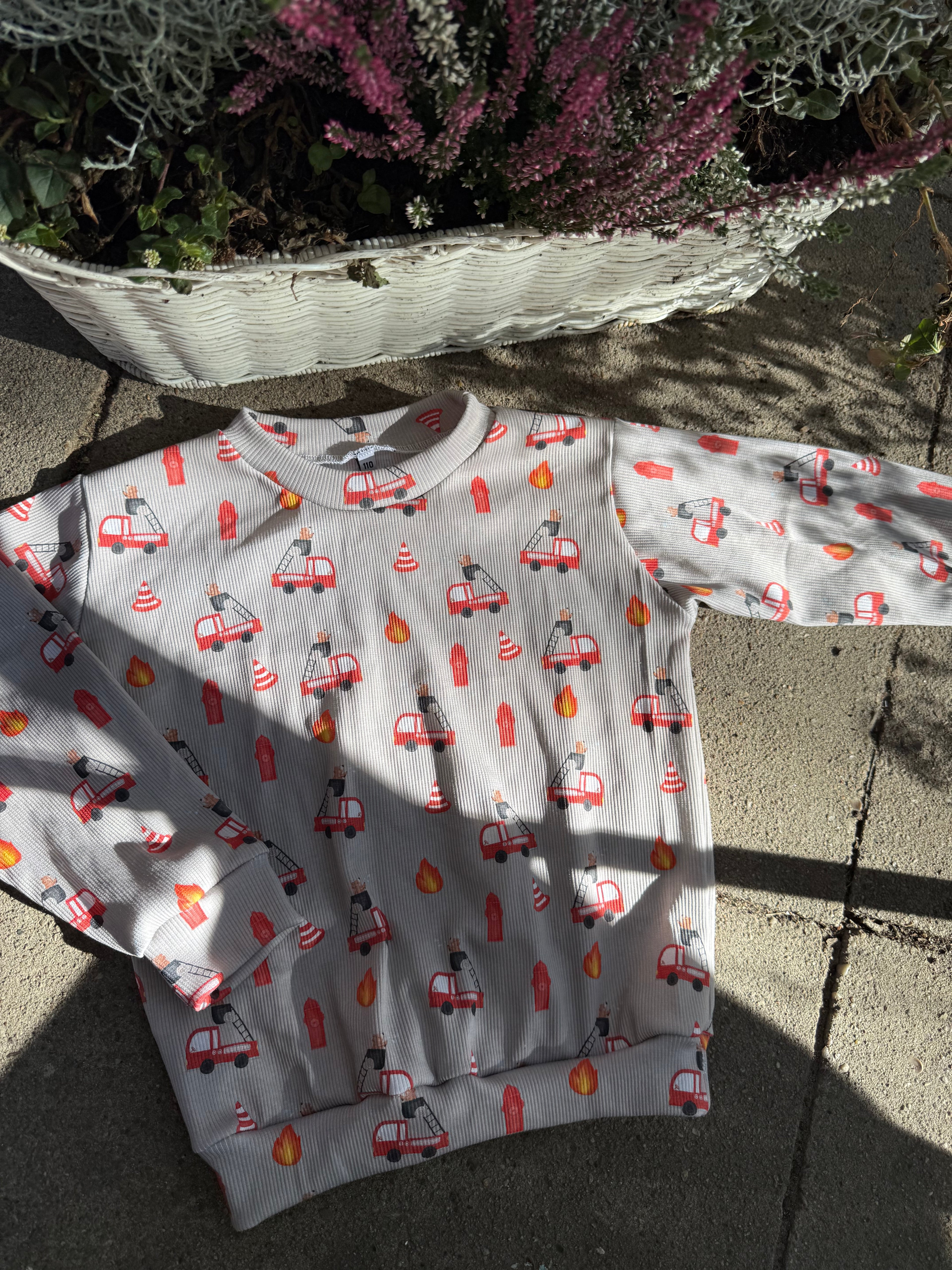 Oversize Pullover Feuerwehr