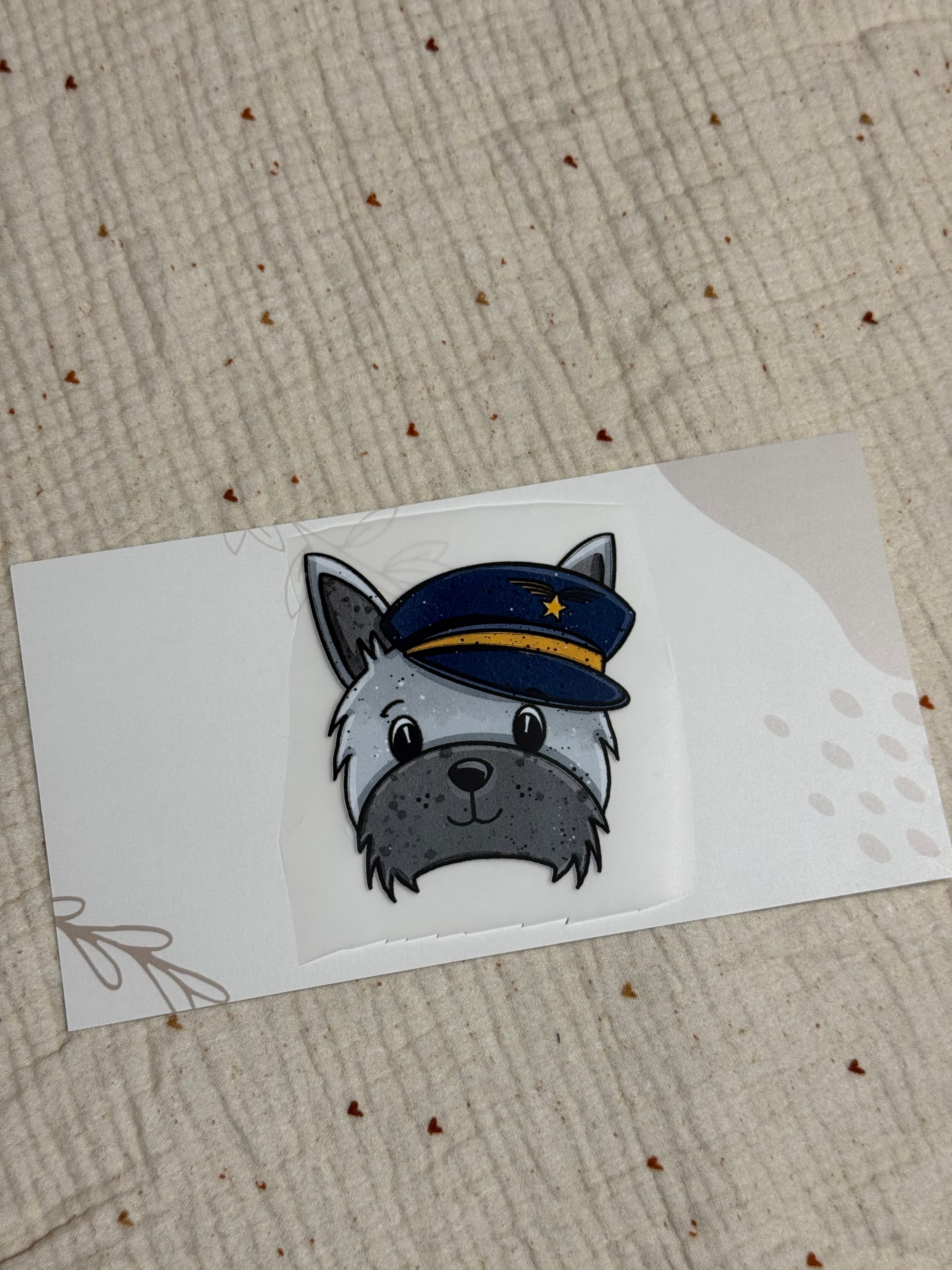 Bügelbild "Hund mit Mütze"