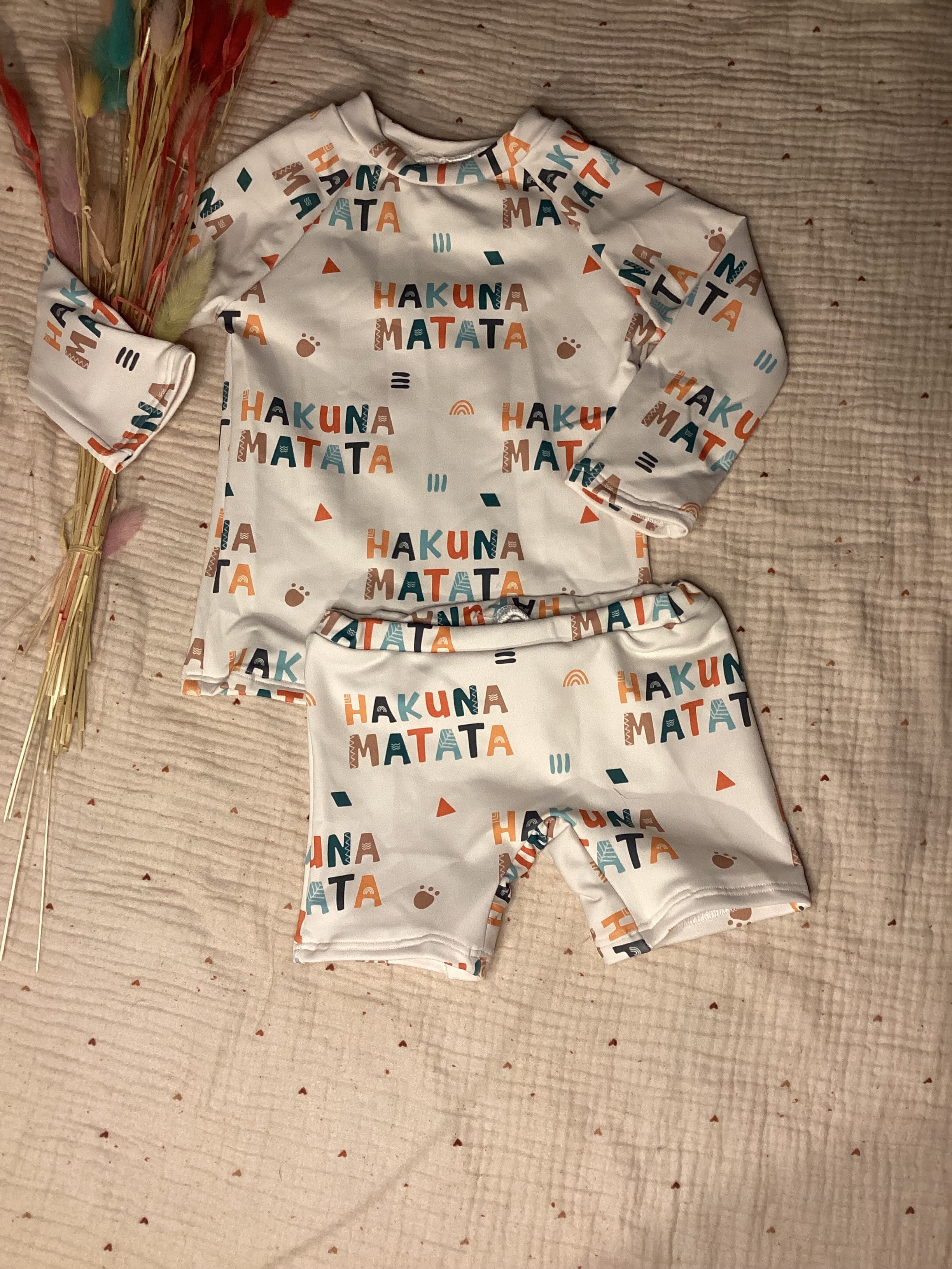 Ensemble anti-UV Hakuna Matata