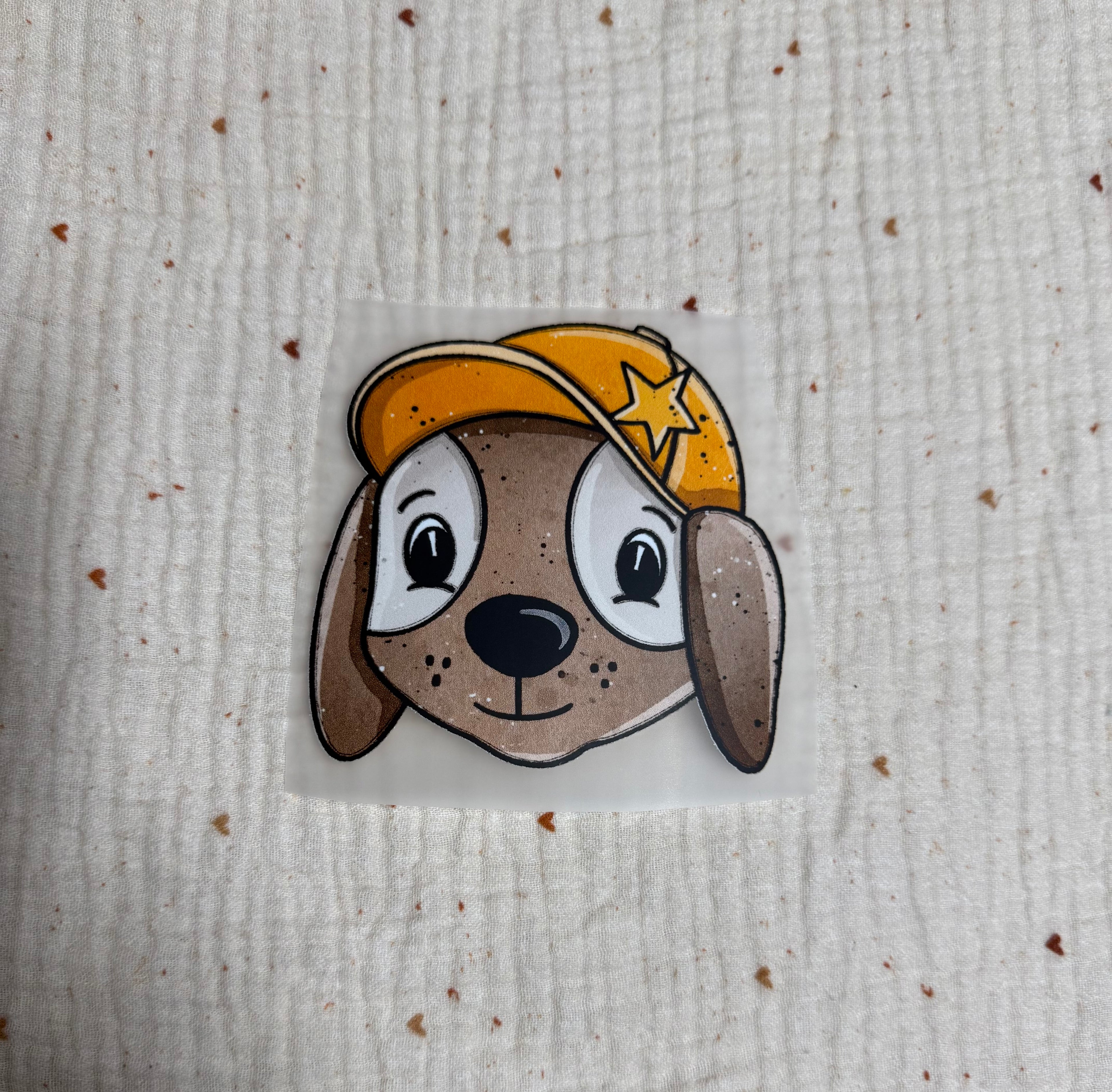 Bügelbild "Hund mit Sternen Mütze"