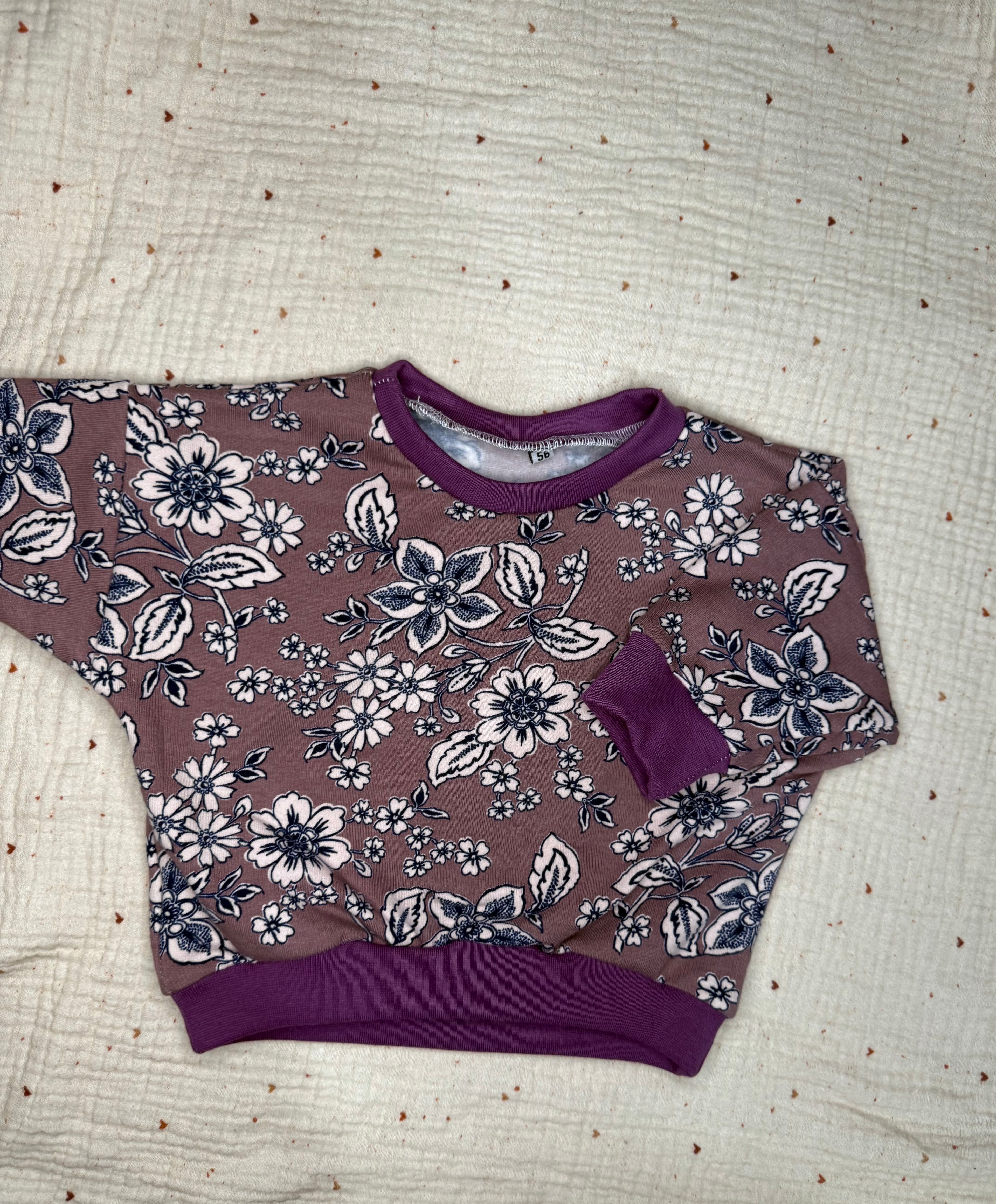 Oversize Sweater Vintage Flower