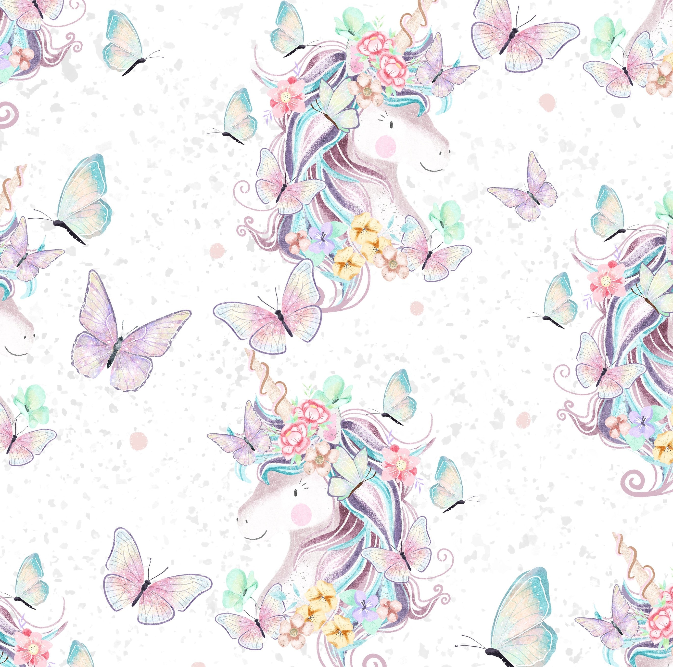Licorne avec papillons
