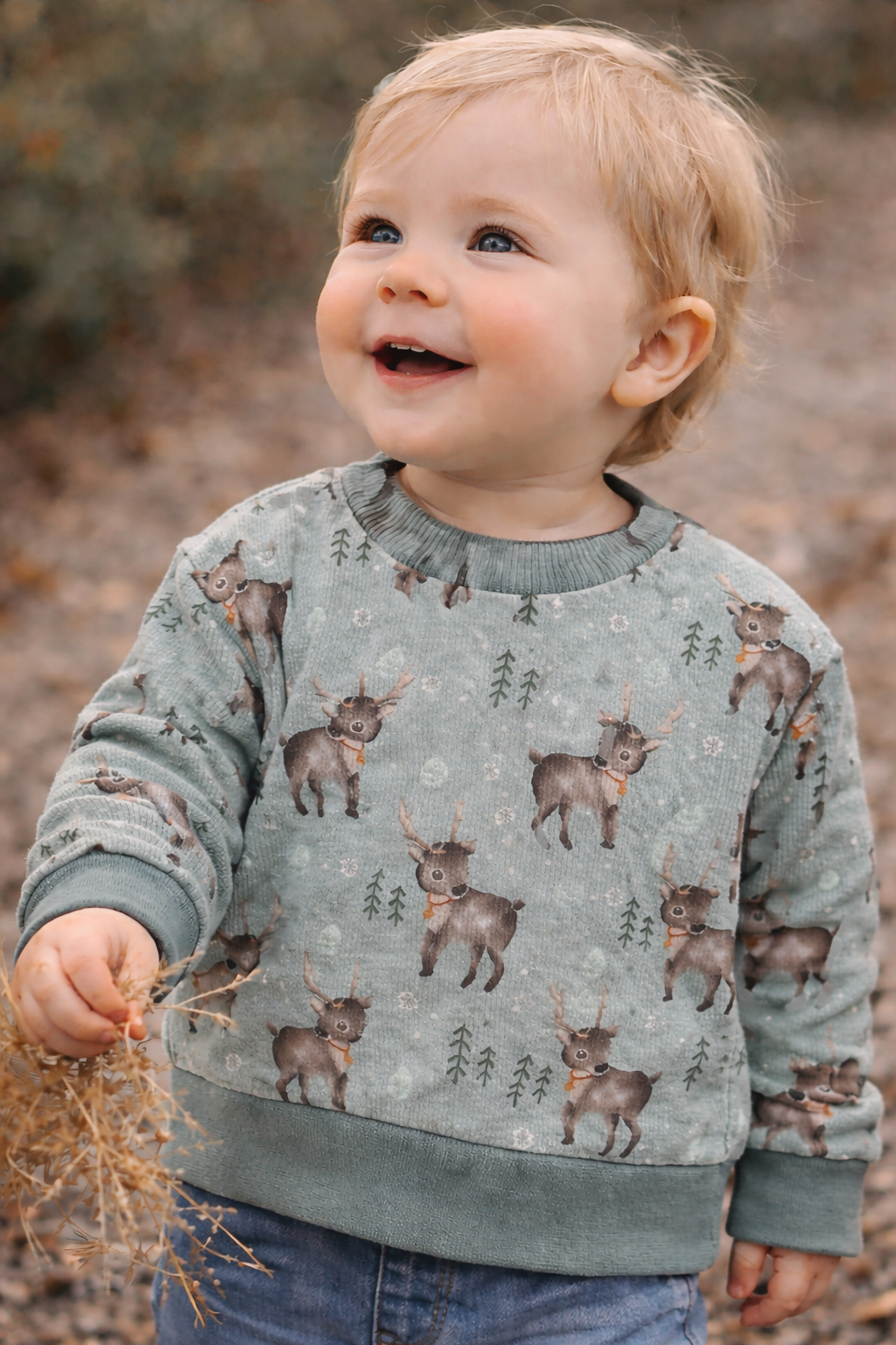 Oversize Pullover Renntiere