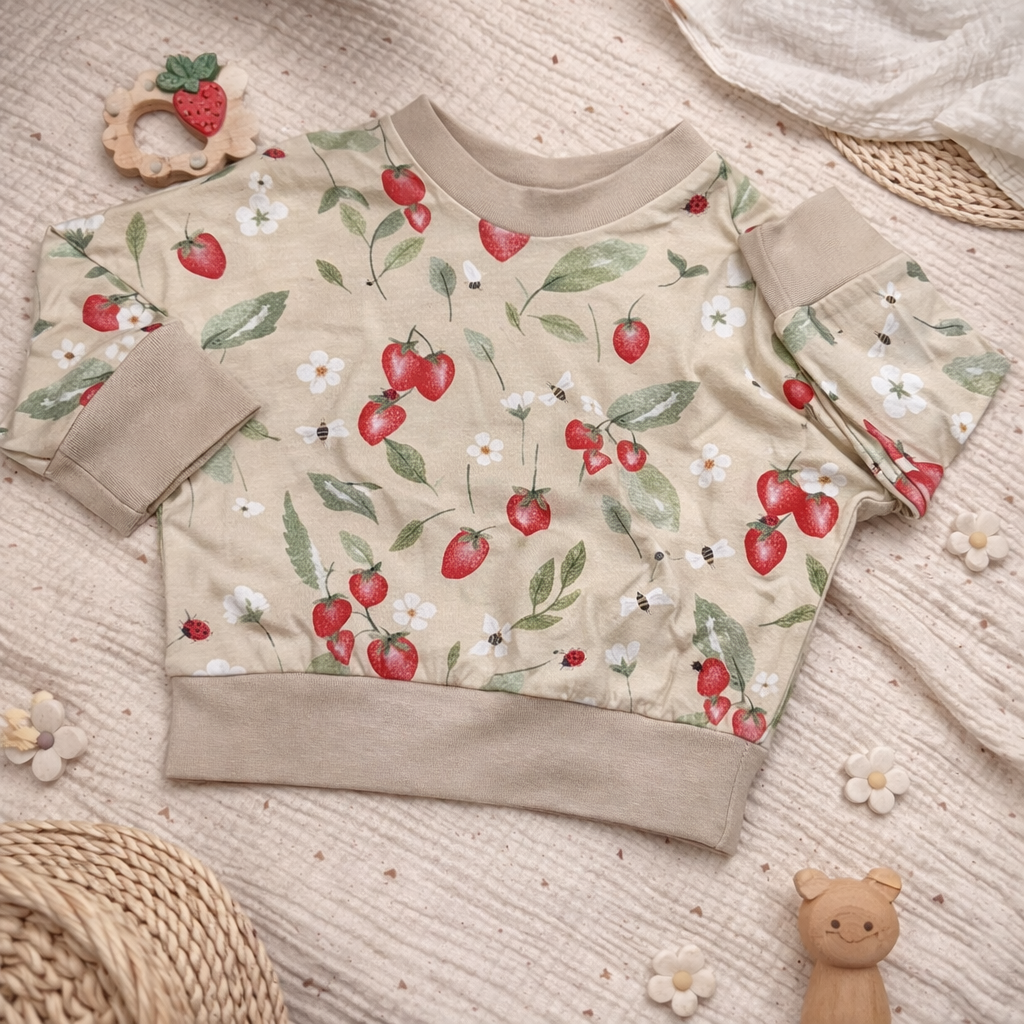 Oversize Pullover Erdbeer beige