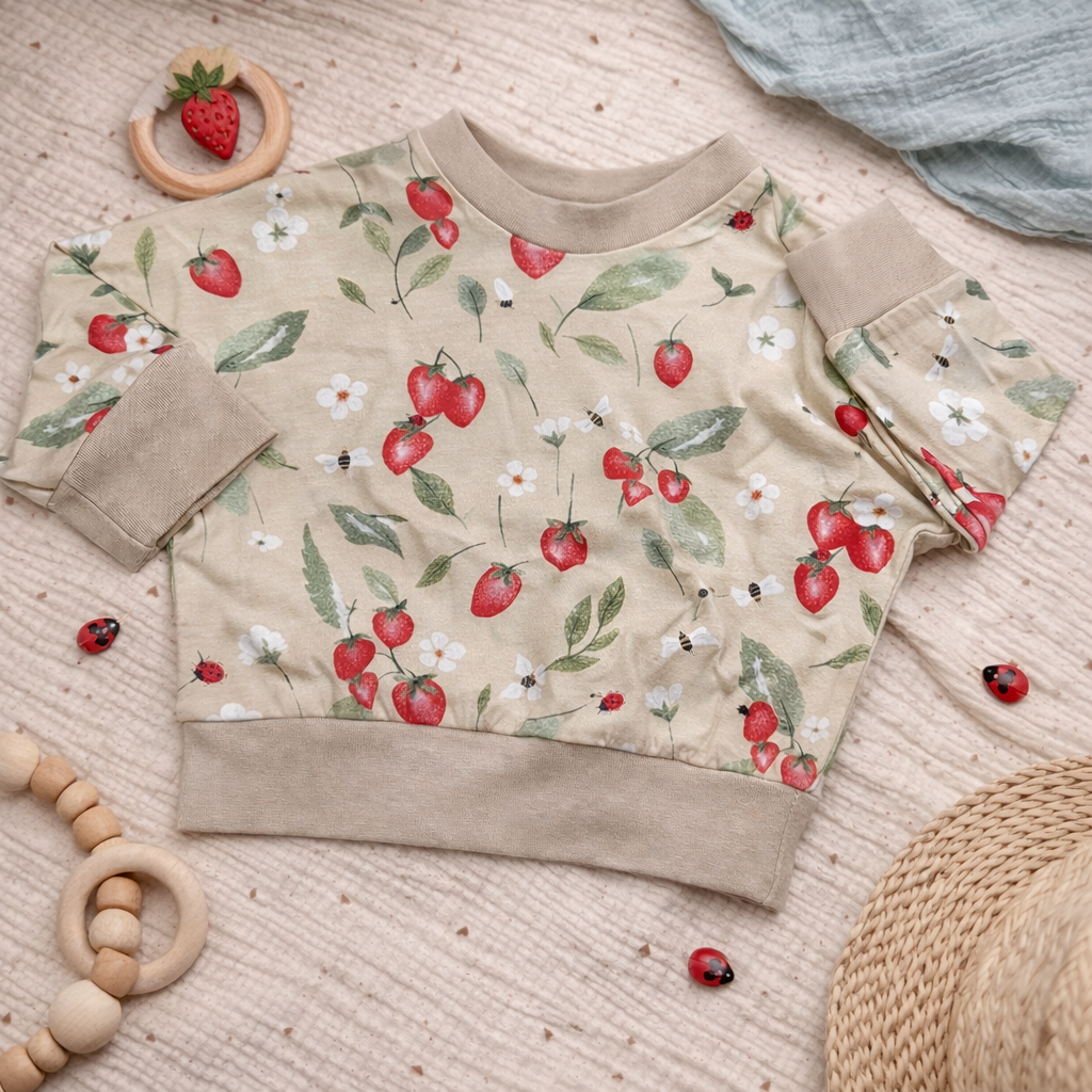 Oversize Pullover Erdbeer beige