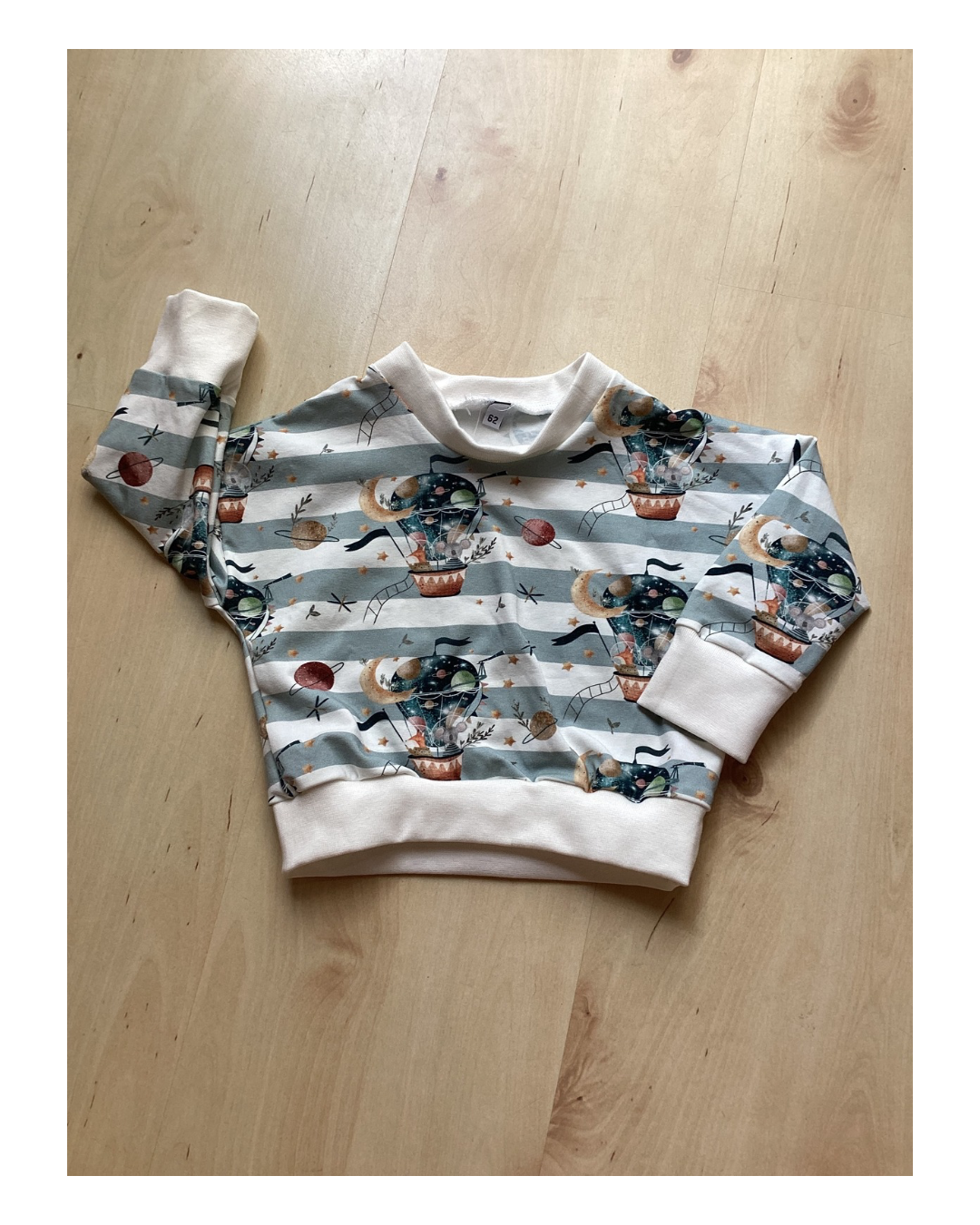 Oversize Sweater "weltraum heißluftballon"