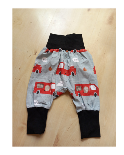 Pumphose Feuerwehr mit schwarzen Bündchen