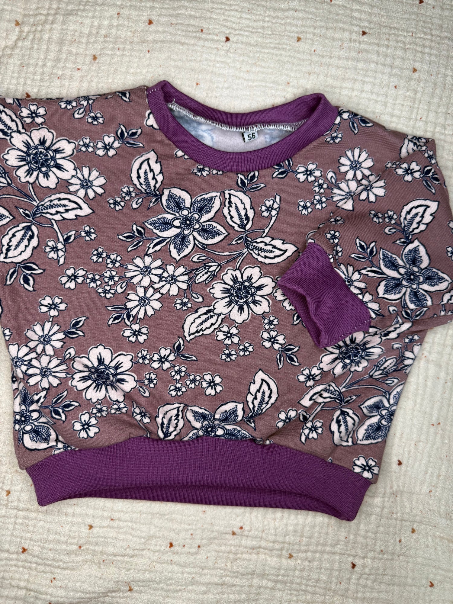 Oversize Sweater Vintage Flower