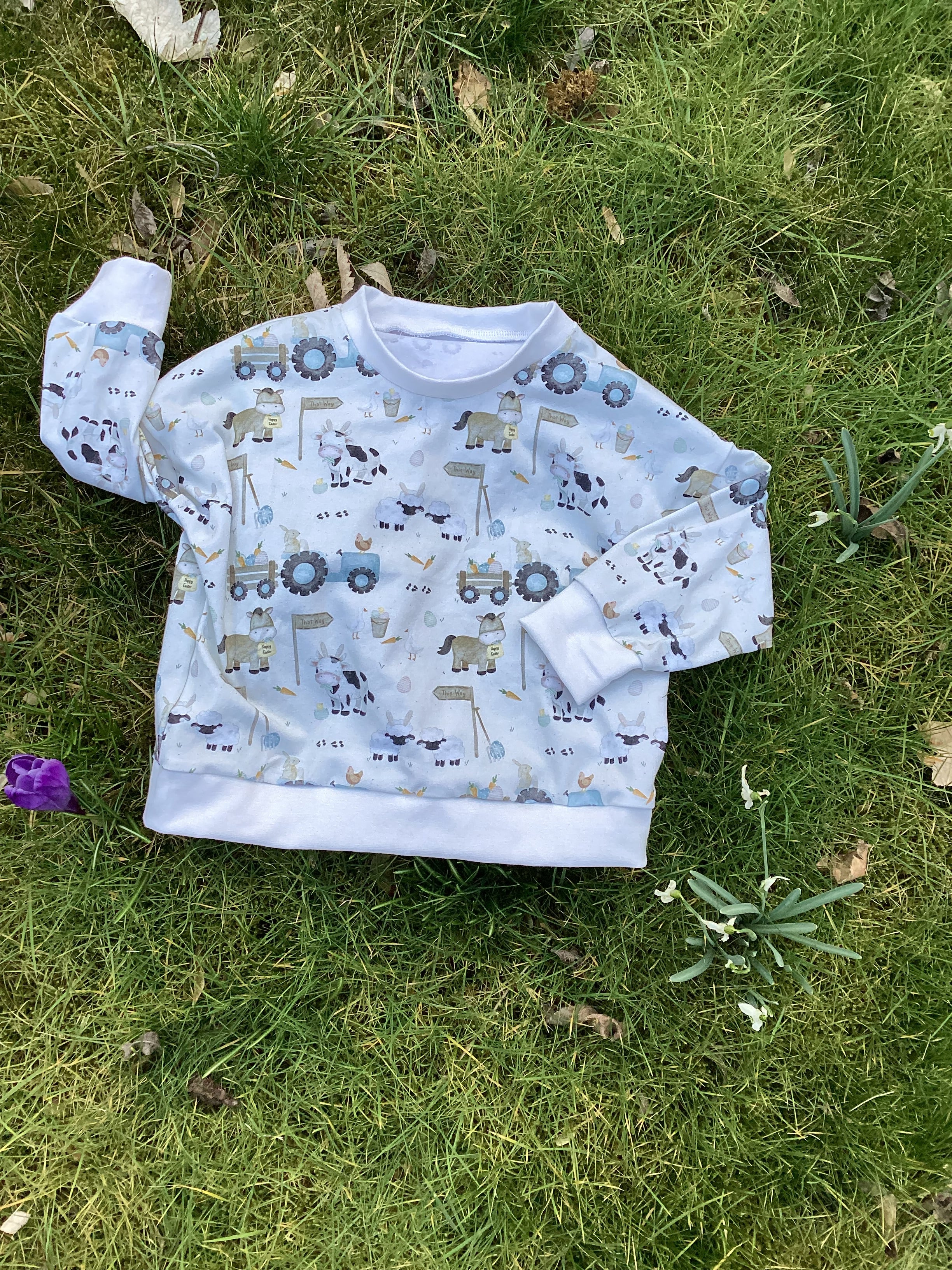 "Oversize Sweater Ostern