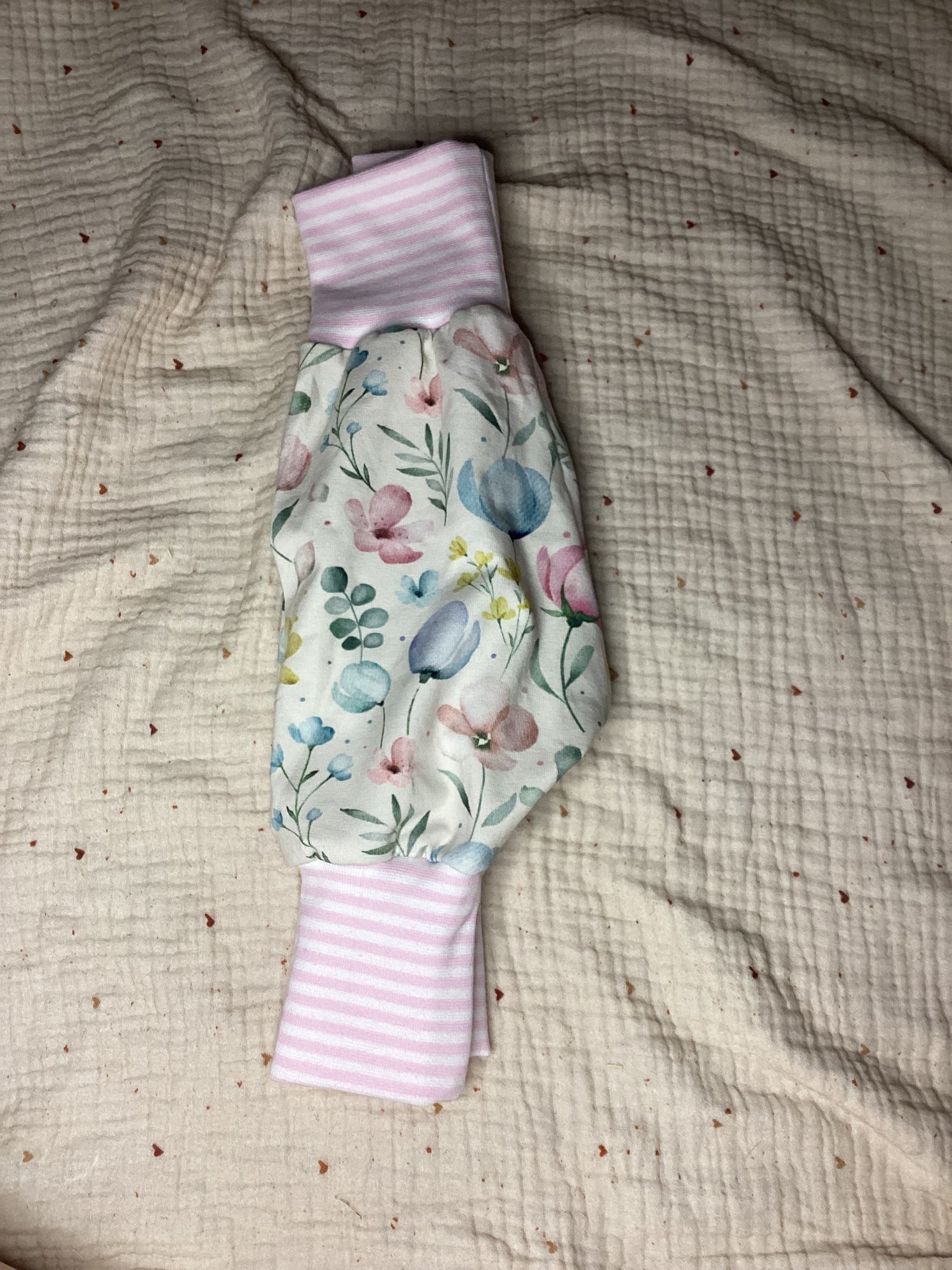 Pumphose Blumen rosa