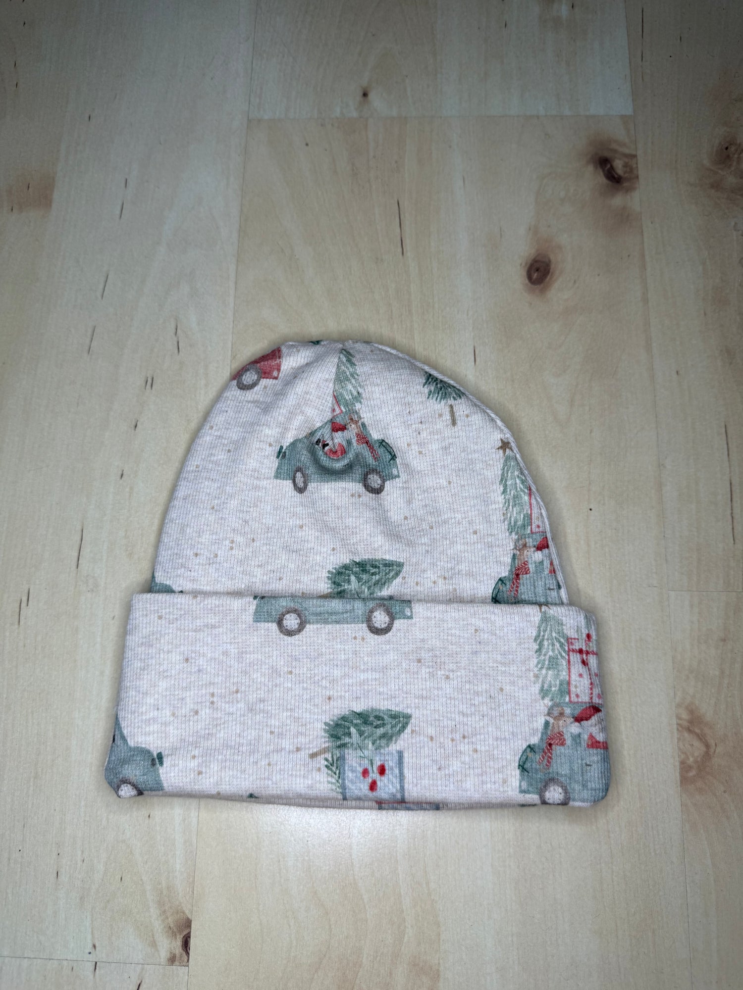 Beanie Weihnachtsauto