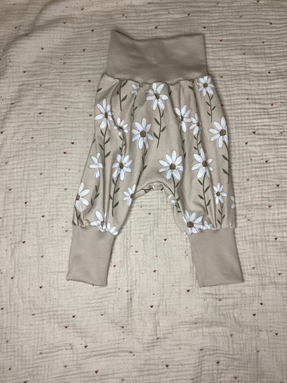 Pumphose beige Blumen