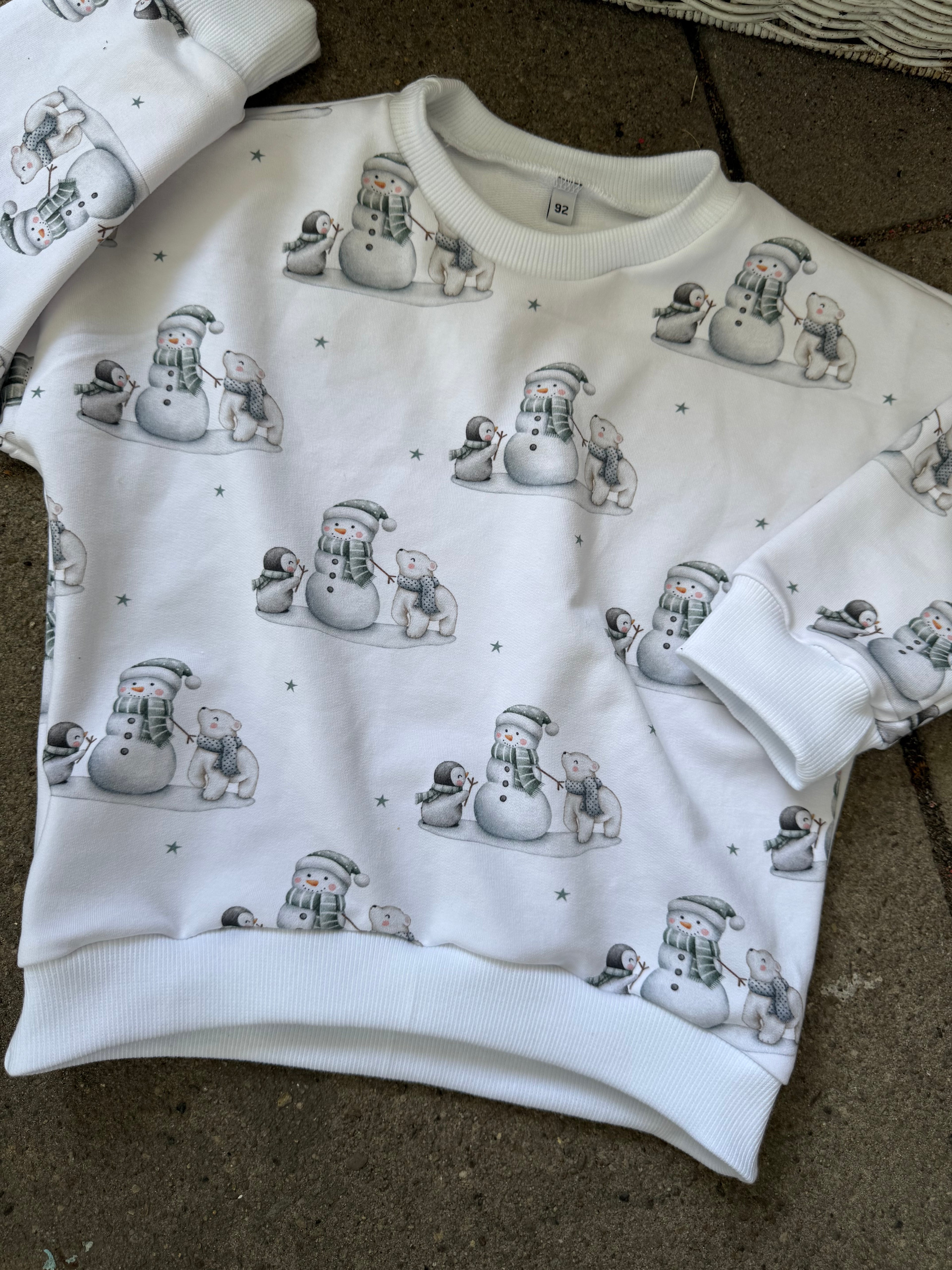 Oversize Sweater &quot;Do you wanna build a snowman