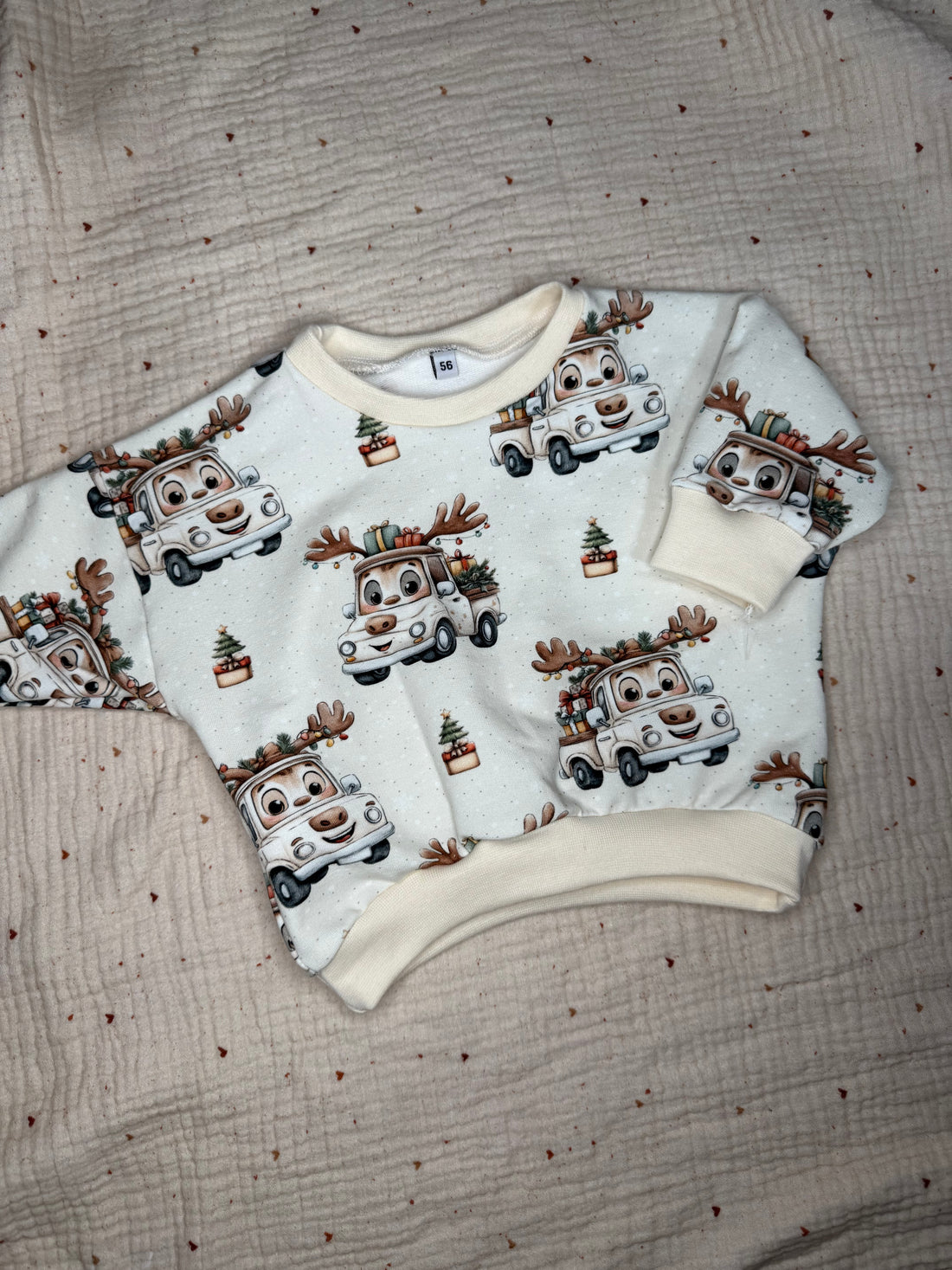 Oversize Sweater Rentierauto