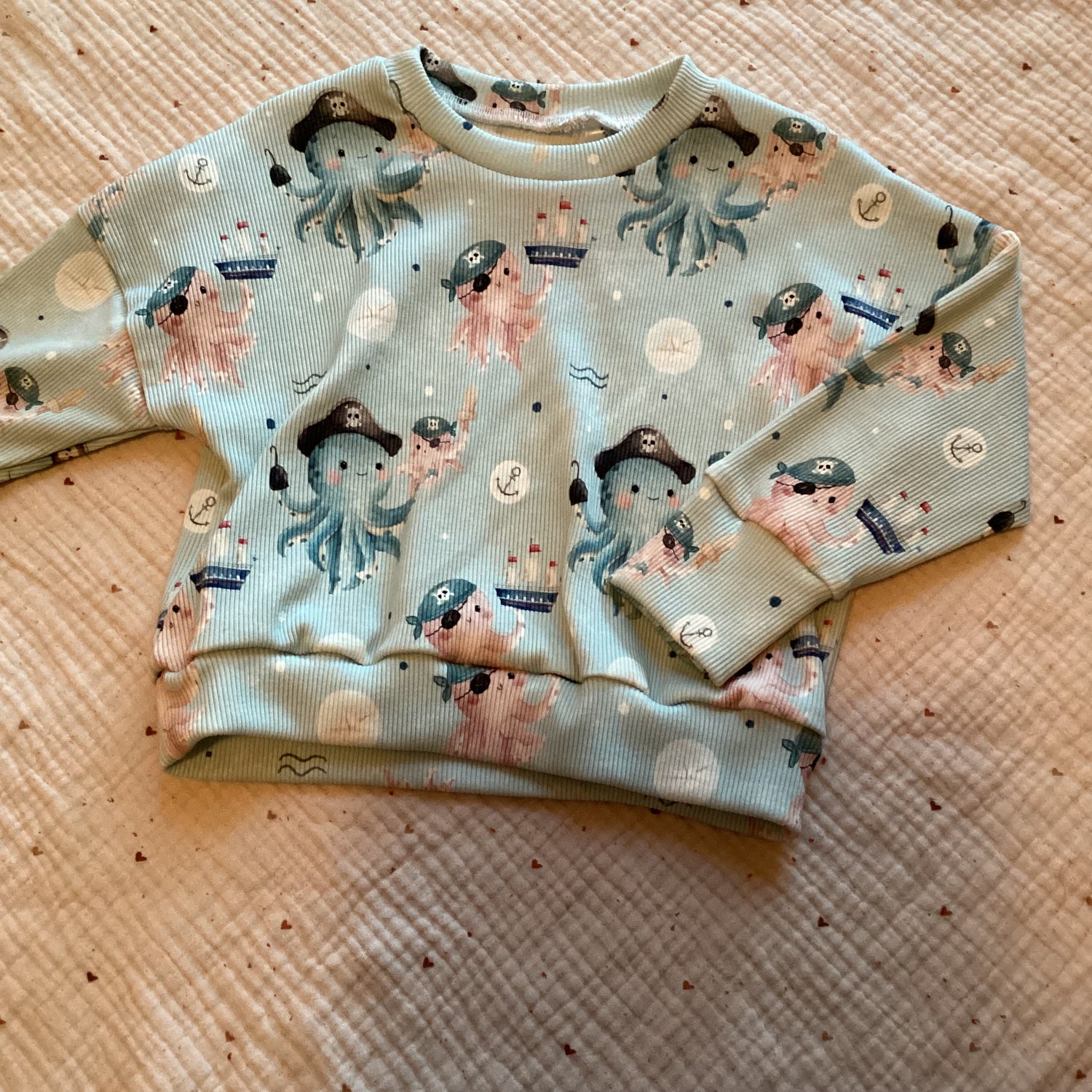 Oversize Pullover Pirat