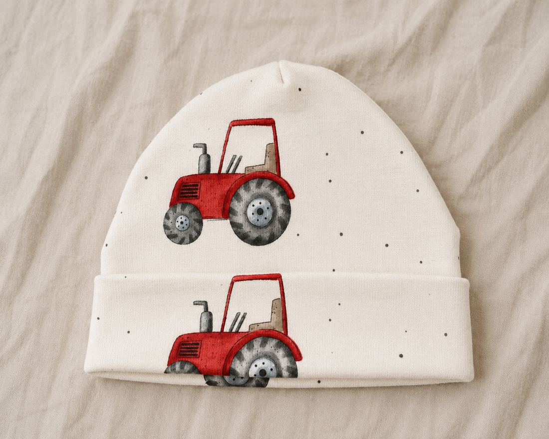 Beanie roter Traktor 43-45cm