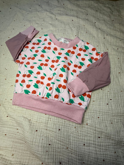 Oversize Pullover Kirschen