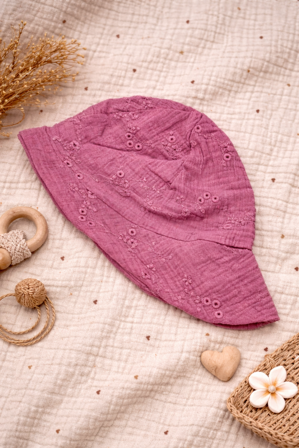 Musselin Sonnenhut rosa stickerei