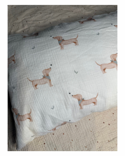 Kopfkissenbezug Hund und Biene