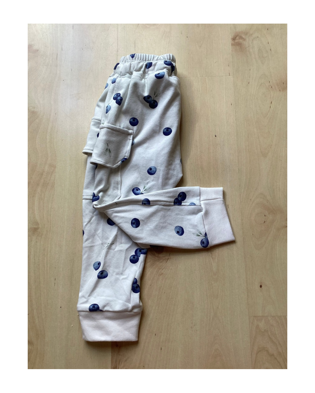 Baggy Blaubeer mit Kordel SOMMERKIND