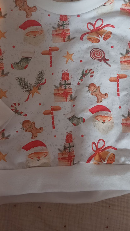 Oversize Pullover Christmas Eve