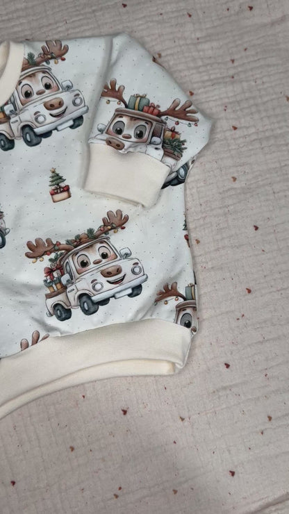 Oversize Sweater Rentierauto