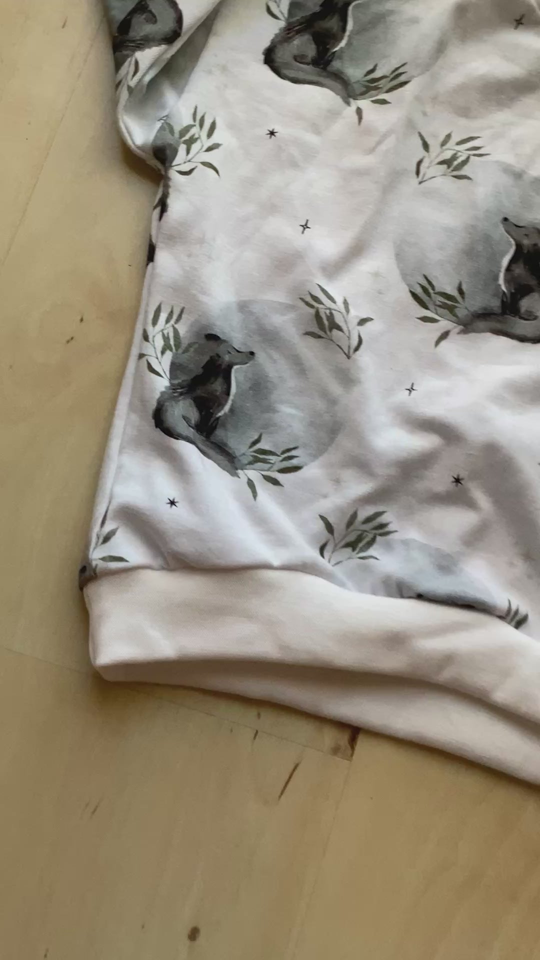 Oversize Sweater &quot;Wolf&quot;